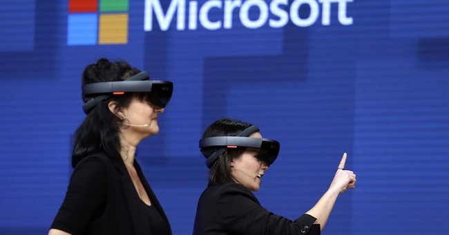 Microsoft 4Q gets boost from cloud computing